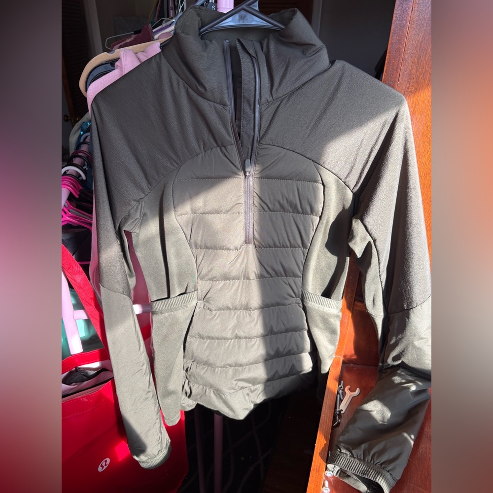 Lululemon Women's Olive Green Jacket